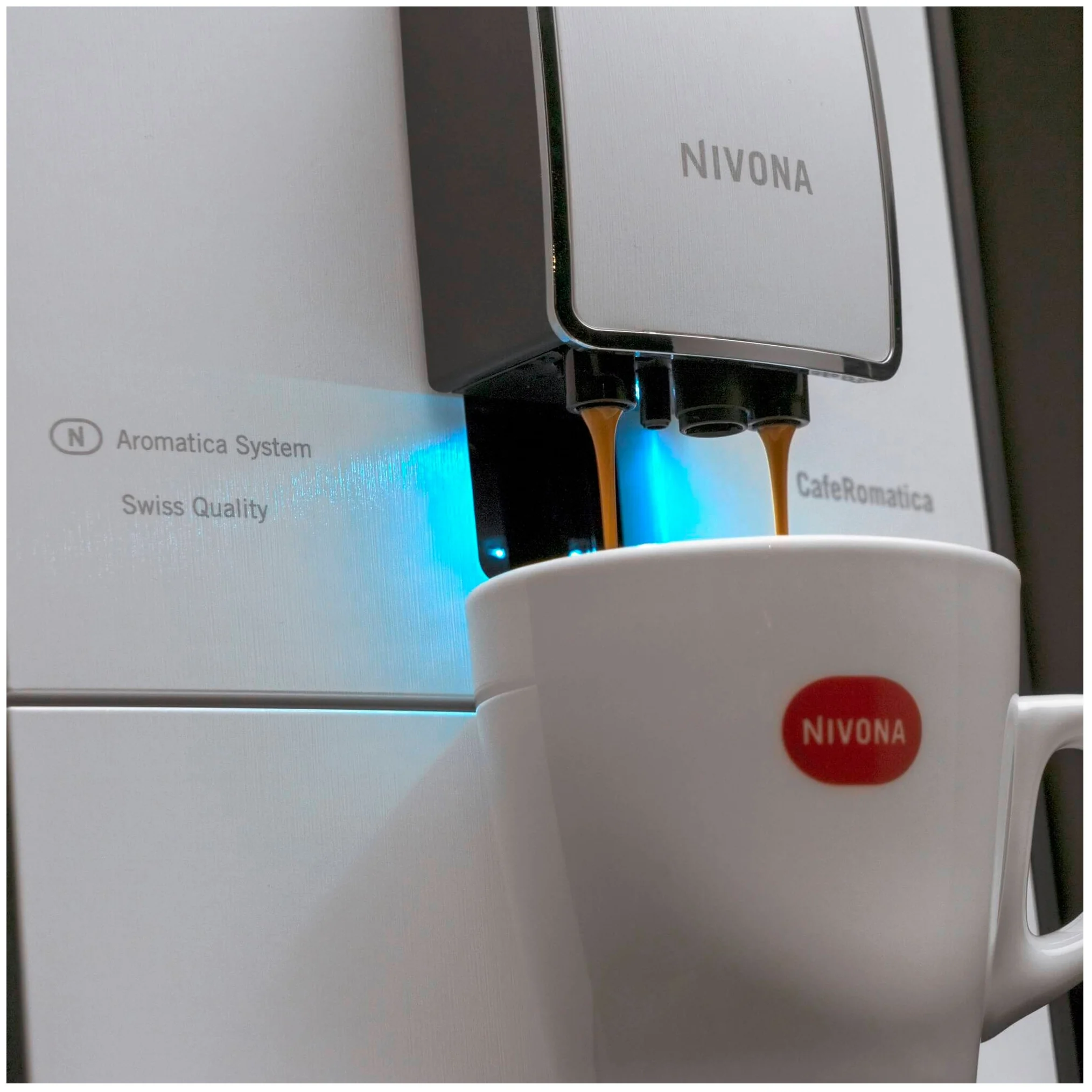 Nivona CafeRomatica 779 - доп. функции: автоотключение при неиспользовании, подогрев чашек, подача горячей воды