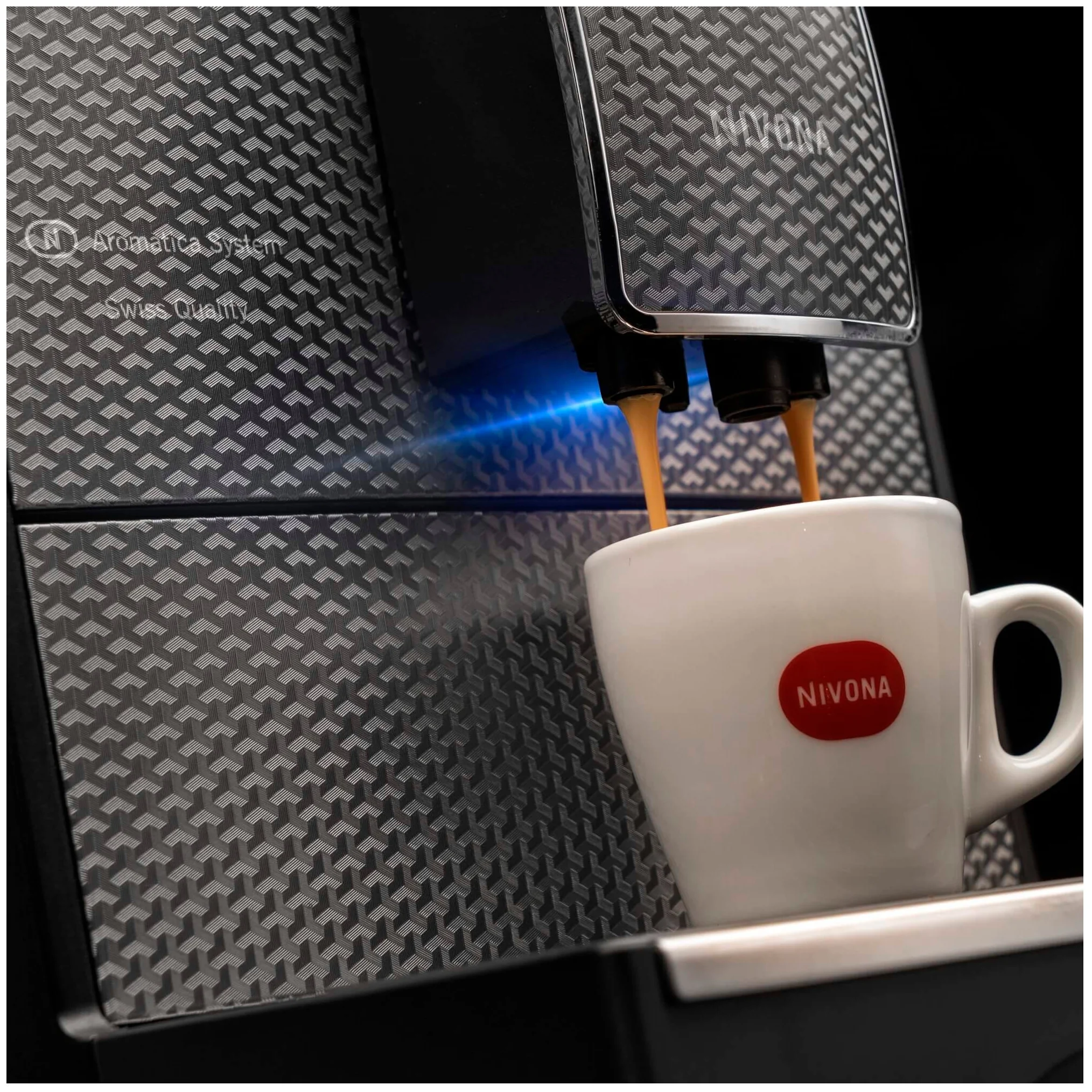 Nivona CafeRomatica 789 - доп. функции: автоотключение при неиспользовании, подогрев чашек, автоматическая декальцинация, подача горячей воды