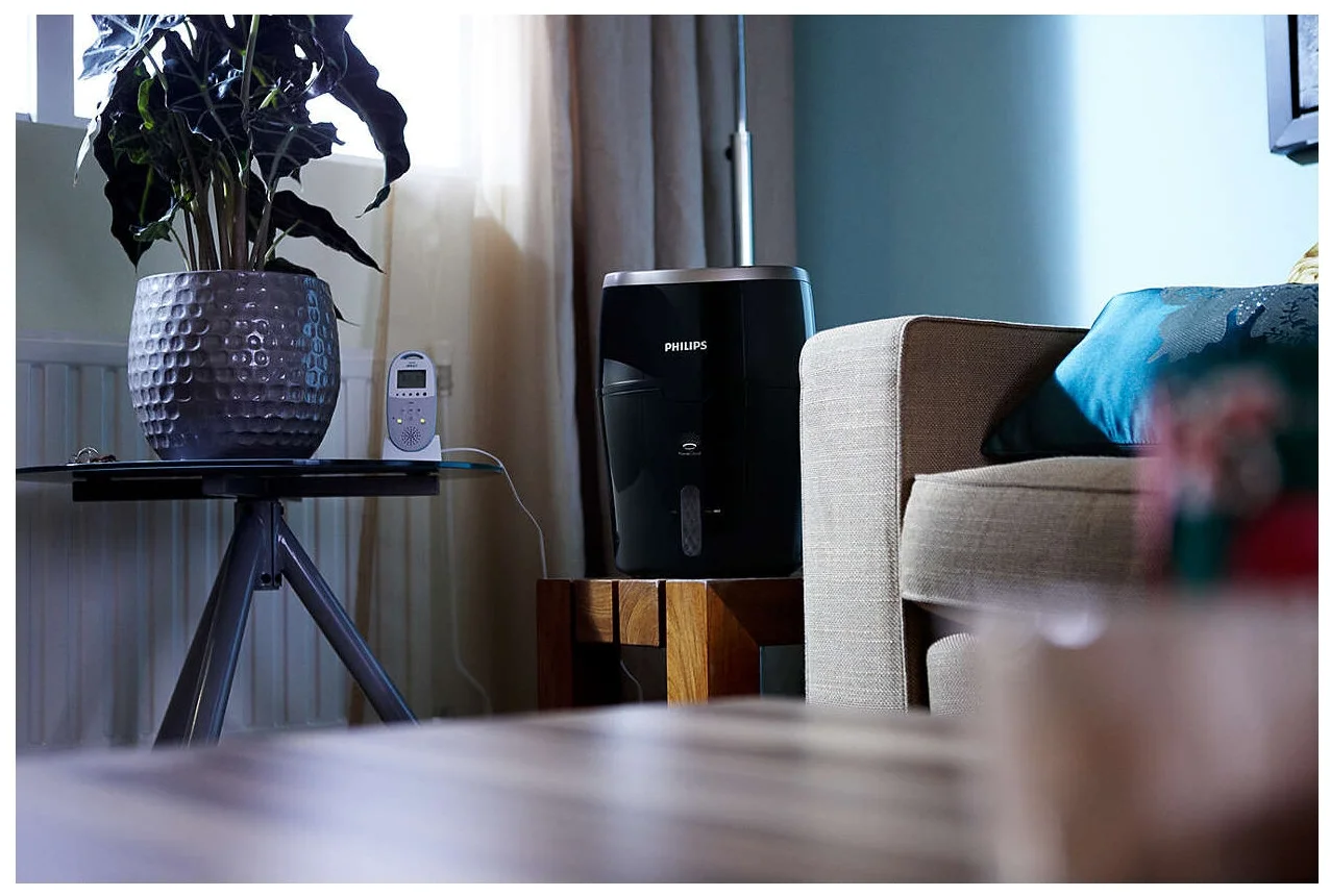 Philips HU4813 - объем резервуара для воды: 2 л