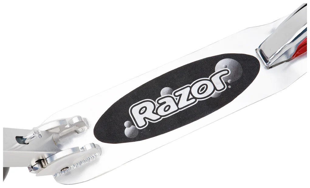 Razor A5 Lux - материал колес полиуретан