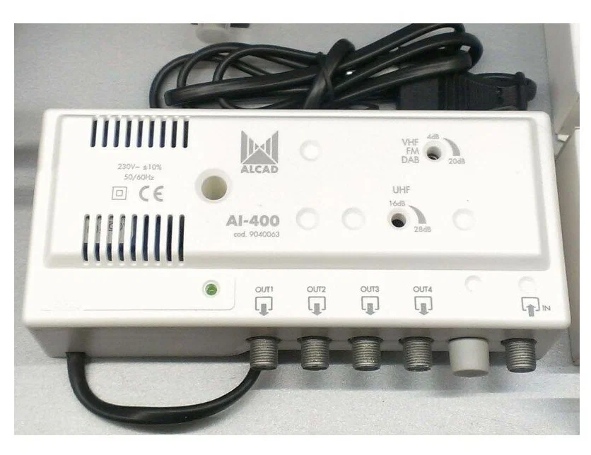 Alcad AI-400 - прием VHF / UHF